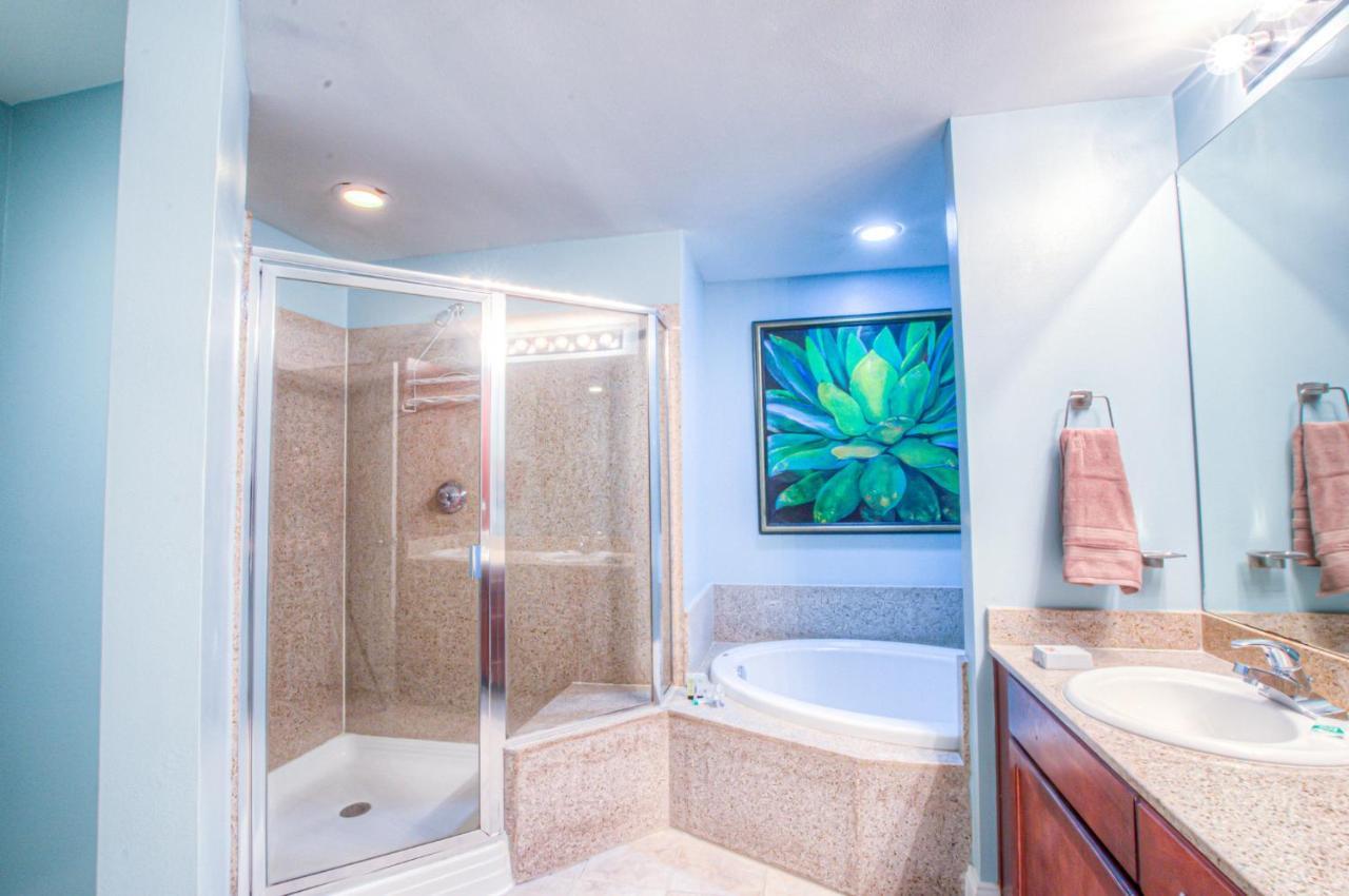 10th Floor! Beautiful 3 Bd, Great Amenities, And Great Location Panama City Beach
